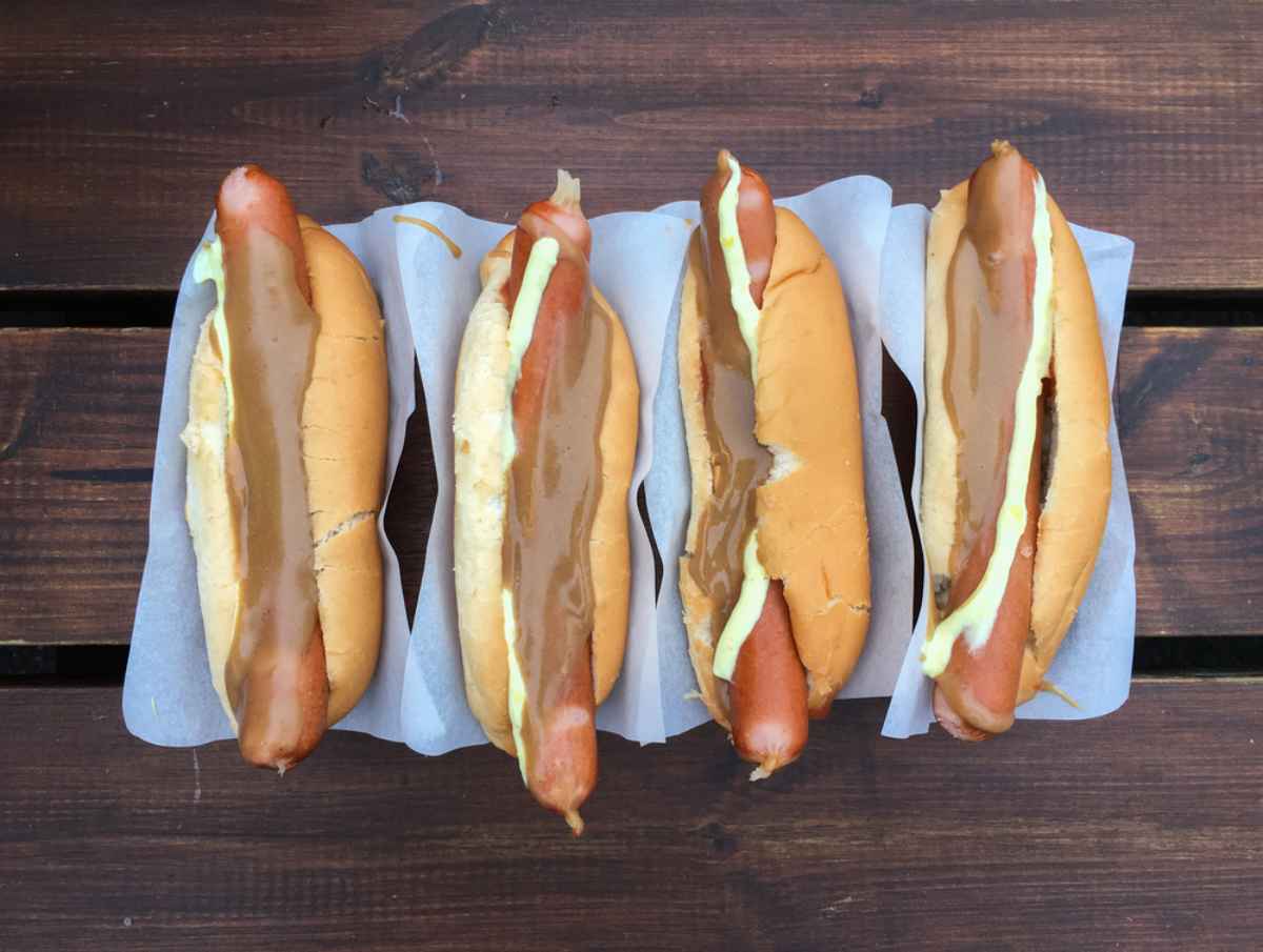 Icelandic hot dogs with traditional brown mustard and remoulade sauce