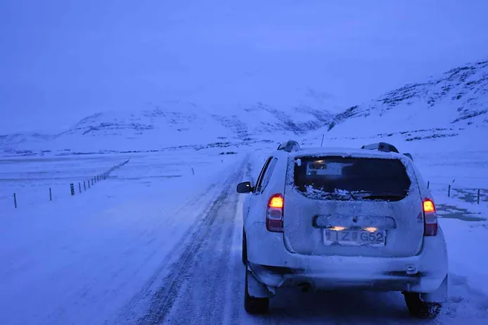 December driving conditions, Iceland