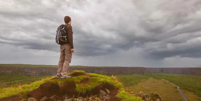 asbyrgi iceland hike