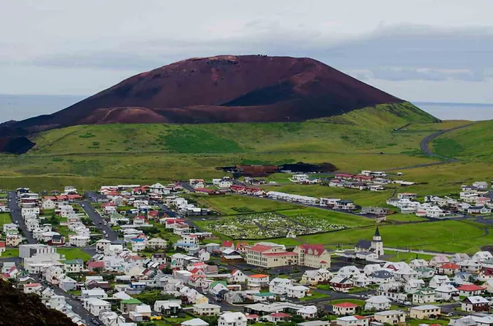 panoramic views of heimaey island