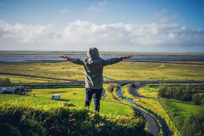  Tourist enjoying the weather in Iceland in may