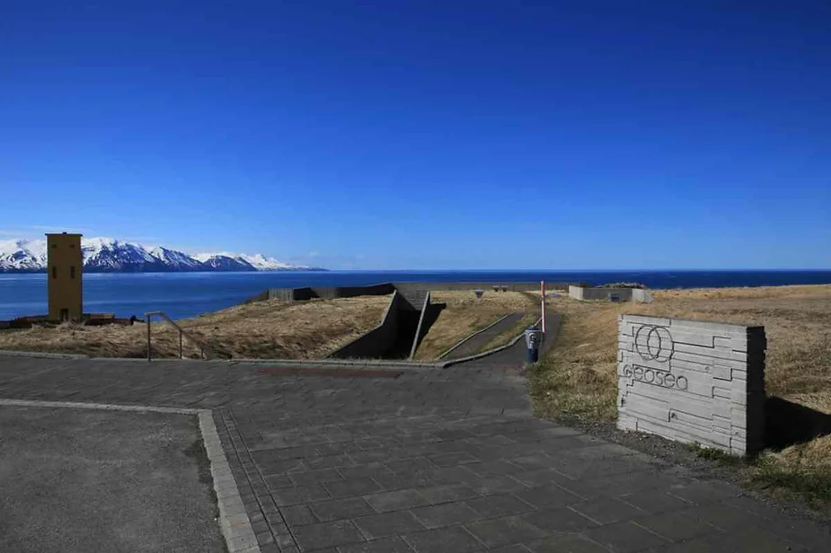 The Ultimate Guide to The Húsavík Geosea Geothermal Sea Baths: Relax, Recharge, Repeat