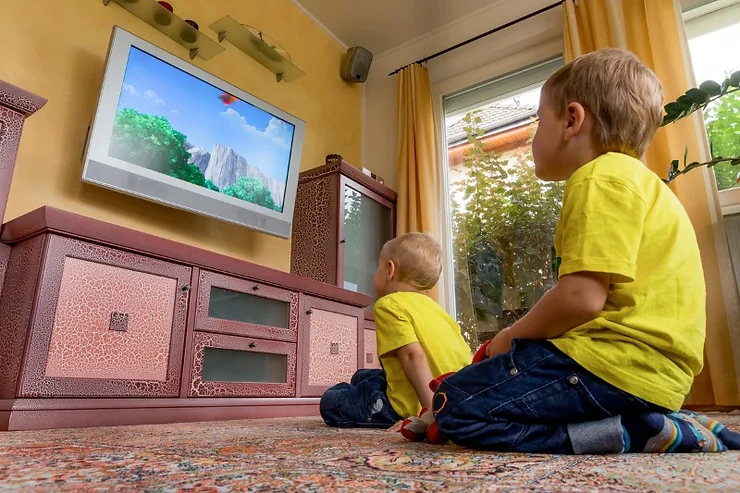 Children watch famous Icelander Stefán Karl Stefánsson played Robbie Rotten on LazyTown