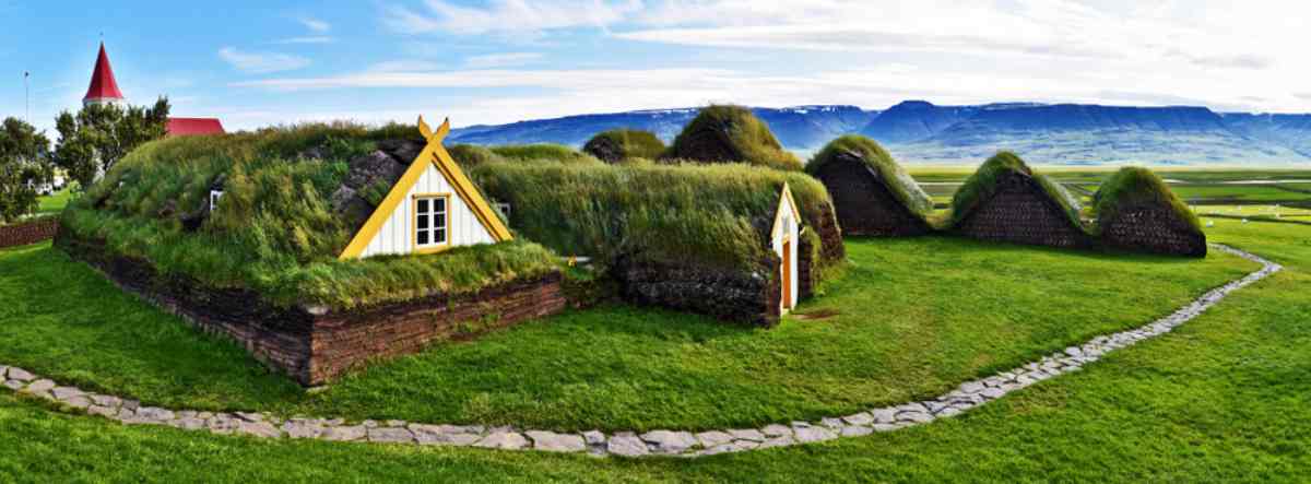 Glaumbaer Turf Houses