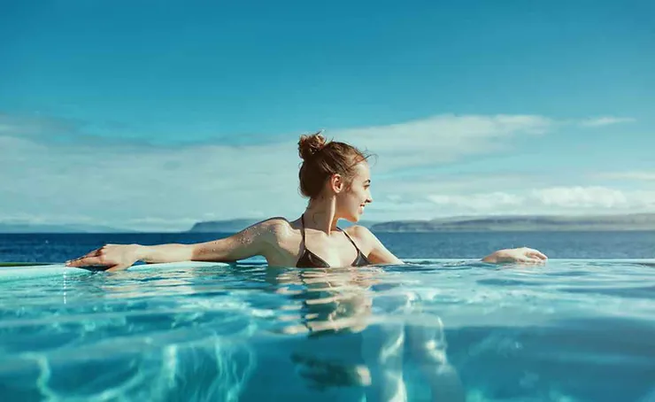 Soak in Tranquillity: The Ultimate Guide to Krossneslaug Pool in Iceland