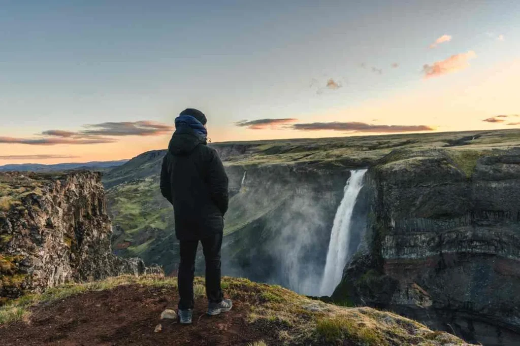 Discover the Majestic Iceland Canyons: Your Bucket List Adventure Awaits